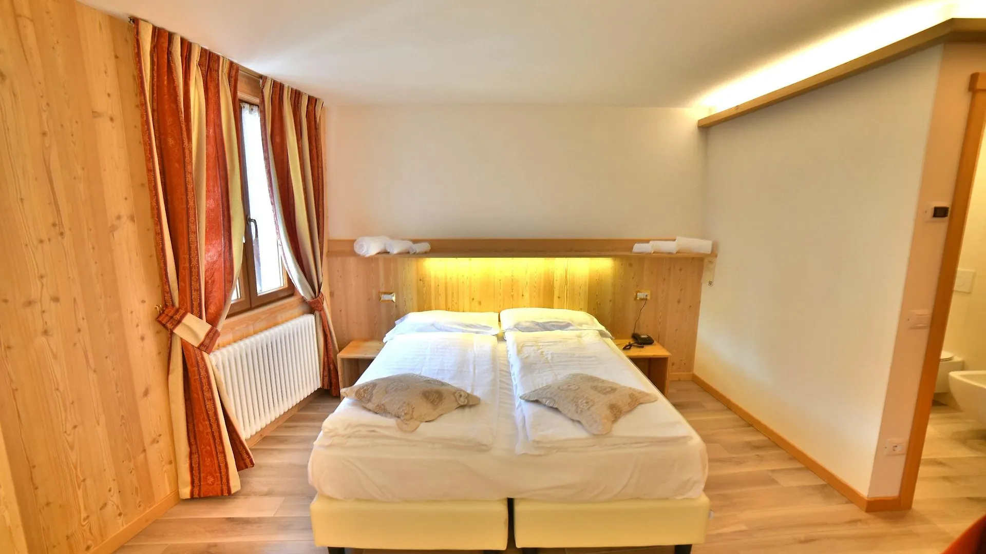 Albergo Stelvio Bormio 3*,